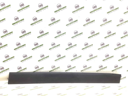 Молдинг двери передней правой 0273-128 Jeep Compass 11-16  05182562AB 
