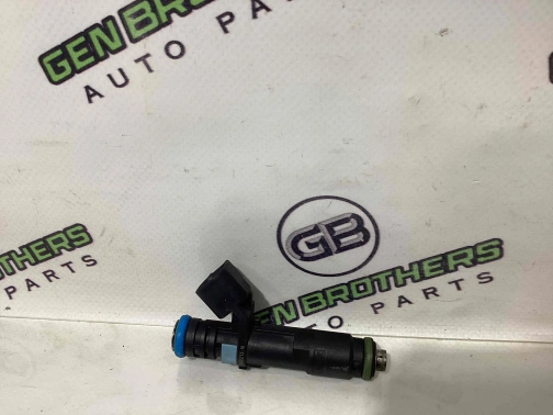Форсунка топливная 0577-121 Jeep Cherokee KL 14-18  04593986AA 