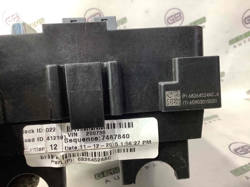 Блок предохранителей (блок реле) 0736-068 Jeep Cherokee KL 14-18  68264524AC 