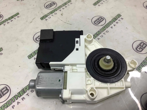 Моторчик стеклоподъемника 0746-059 Volkswagen Passat B8 USA  561959702B 