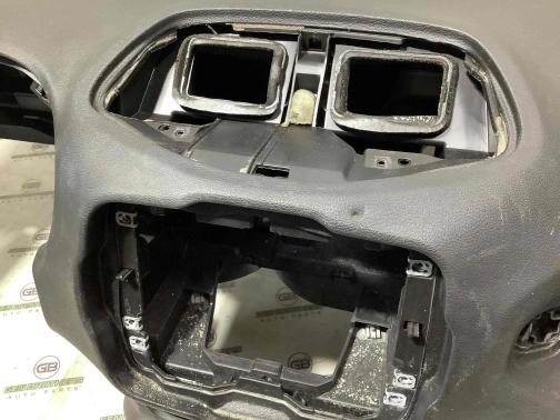 Панель передняя салона (торпедо) 0761-067 Jeep Renegade  5UV73LXHAA 