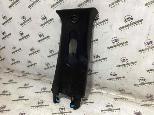 Обшивка центральной стойки правая 0761-081 Jeep Renegade  5VW42GTVAB 