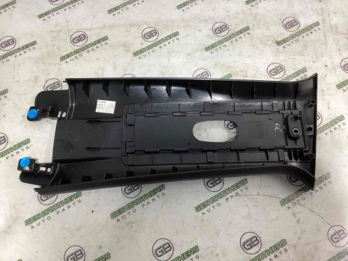 Обшивка центральной стойки правая 0761-081 Jeep Renegade  5VW42GTVAB 