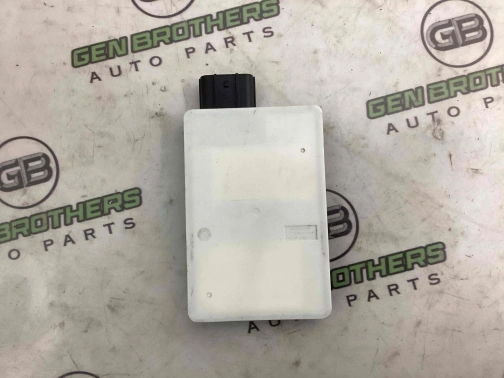 Датчик слепой зоны, крепление датчика 0761-207 Jeep Renegade  52049444 