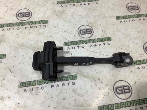 Ограничитель открывания дверей 0761-210 Jeep Renegade  68247312AA 