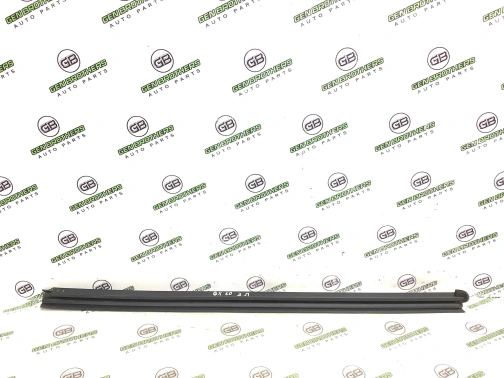 Уплотнитель стекла/двери 0888-301 Infiniti QX60  828353JA2C 