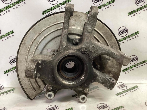 Кулак задний правый 0943-564 Jaguar XJ X351  C2P12735 