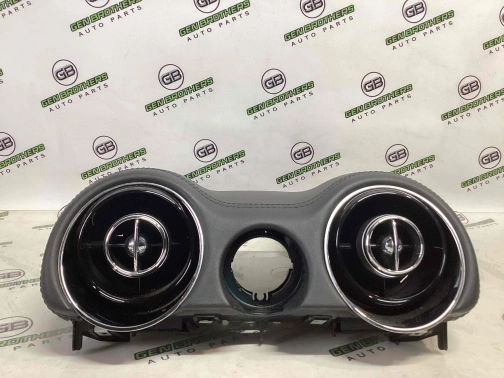 Дефлектор обдува салона 0943-565 Jaguar XJ X351  C2D43329PVJ 