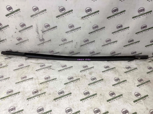 Уплотнитель стекла/двери 0967-009 Jeep Cherokee KL 18-23  68142972AD 