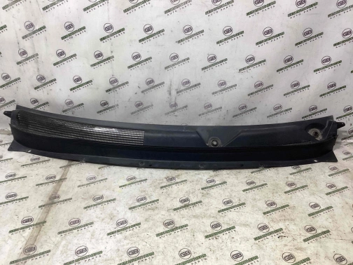 Жабо трапеции дворников, крепление жабо 0967-225 Jeep Cherokee KL 18-23  68102557AE 