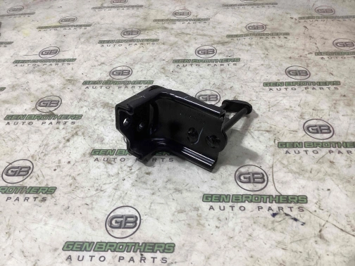 Крепление, кронштейн 0967-323 Jeep Cherokee KL 18-23  68304448AB 