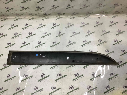 Молдинг двери передней левой 10251-036 Porsche Macan  95B837889F 