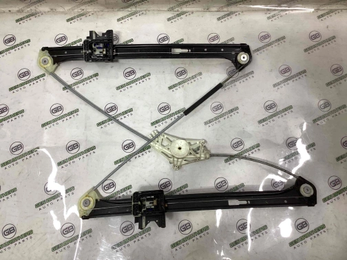 Стеклоподъемник передний левый 10251-045 Porsche Macan  95B837461A 