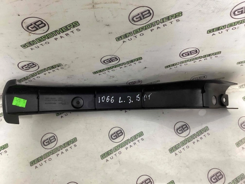 Накладка петли крышки багажника 1066-059 Nissan Maxima A36  799514RA0A 