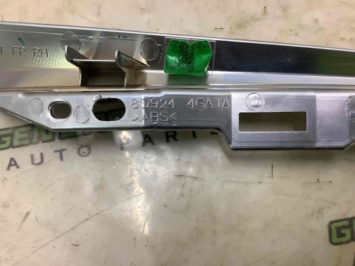 Обшивка дверей и карт 1069-008 Infiniti Q 50  809244GA1A 