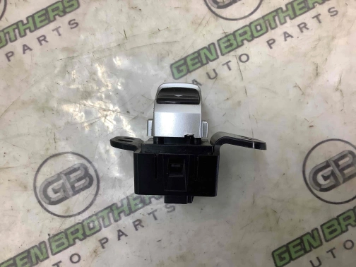 Кнопки (другое), блоки кнопок 1069-561 Infiniti Q 50  255366HH0B 