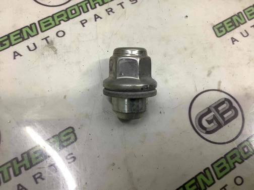 Колёсные болты, гайки 11155-232 Infiniti QX60  40224JK00A 