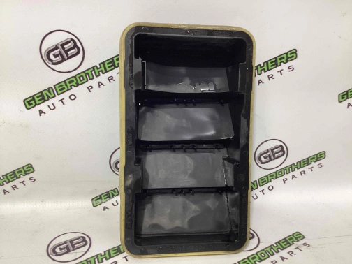 Щиток вентиляции 1136-027 Land Rover Range Rover Evoque L538  LR002951 