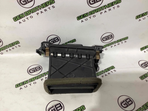 Дефлектор обдува салона 1136-043 Land Rover Range Rover Evoque L538  LR025058 