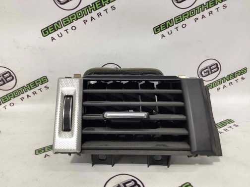 Дефлектор обдува салона 1136-043 Land Rover Range Rover Evoque L538  LR025058 