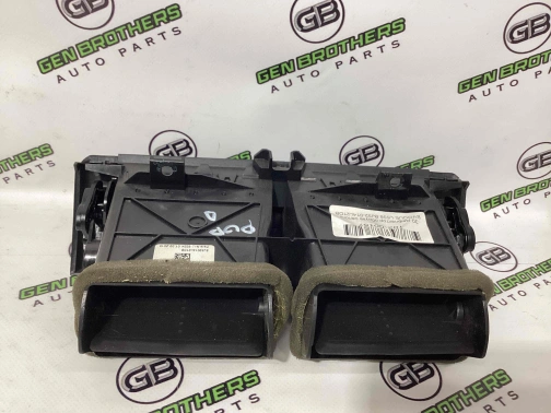 Дефлектор обдува салона 1136-044 Land Rover Range Rover Evoque L538  LR025762 