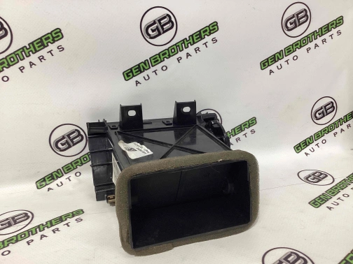 Дефлектор обдува салона 1136-055 Land Rover Range Rover Evoque L538  LR025055 