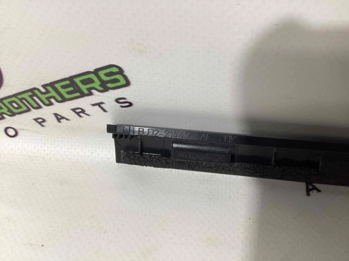 Накладка на дверь 1136-075 Land Rover Range Rover Evoque L538  LR064858 