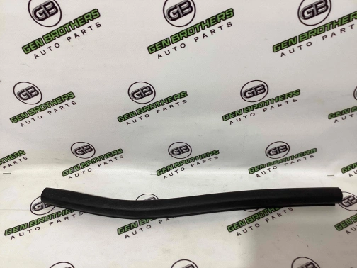 Уплотнитель капота, изолятор, шуба 1136-109 Land Rover Range Rover Evoque L538  LR026459 