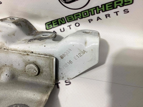 Крепление крыла 1136-145 Land Rover Range Rover Evoque L538  LR039126 