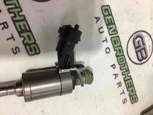 Форсунка топливная 1136-172 Land Rover Range Rover Evoque L538  LR024998 