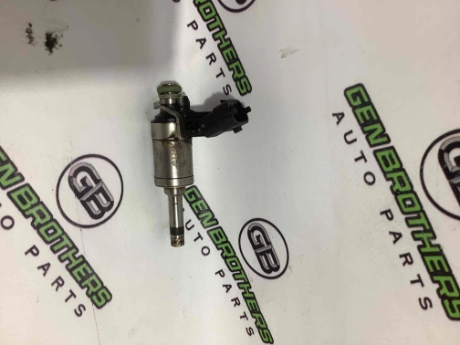 Форсунка топливная 1136-173 Land Rover Range Rover Evoque L538  LR024998 