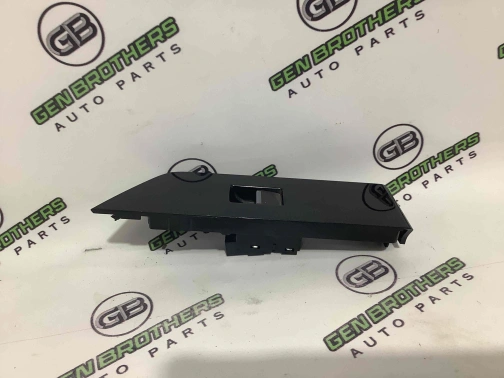 Кнопки управления стеклоподъемниками 1136-262 Land Rover Range Rover Evoque L538  LR028065 