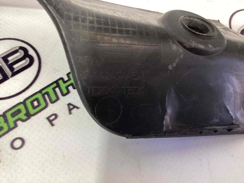 Накладка петли крышки багажника 1136-7 Land Rover Range Rover Evoque L538  LR027237 