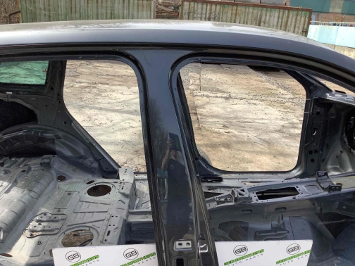 Стойки кузова и пороги 1370-521 Volkswagen Touareg  7P6809836A 