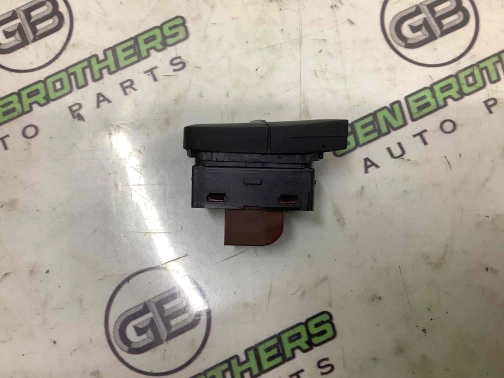 Кнопка центрального замка 1905-033 Audi a6  4G1962107 