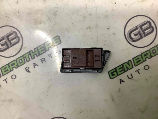 Кнопка центрального замка 1905-033 Audi a6  4G1962107 