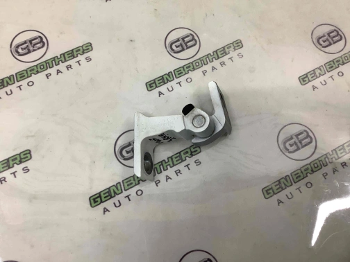 Петля дверей, замка дверей 1905-372 Audi a6  4G0831402A 