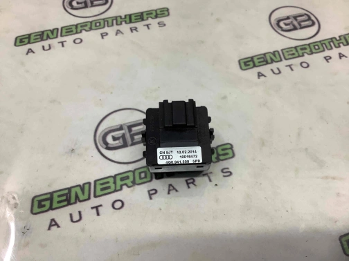 Кнопка аварийной сигнализации 1905-409 Audi a6  4G0941509 