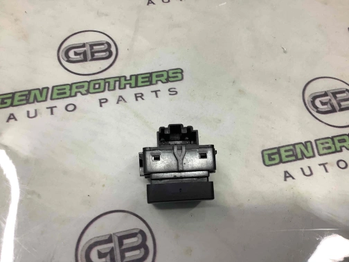 Кнопка аварийной сигнализации 1905-409 Audi a6  4G0941509 