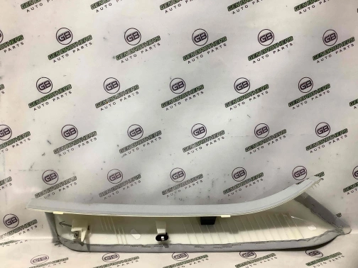 Обшивка передней стойки левая 2167-575 Land Rover Discovery Sport L550  LR060524 