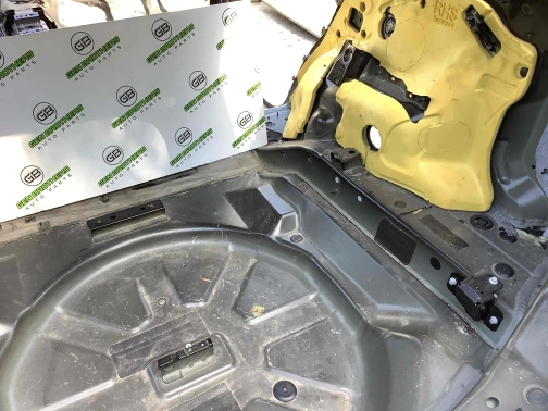 Корыто багажника 2167-589 Land Rover Discovery Sport L550  LR061129 