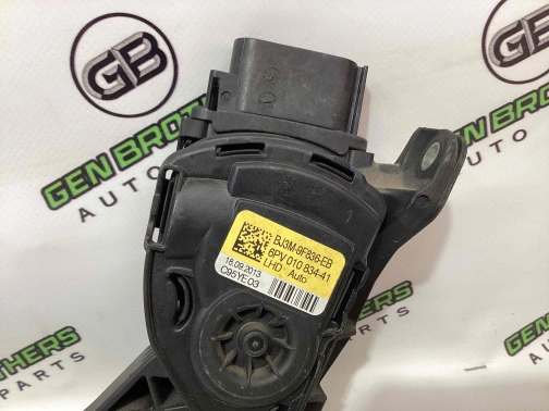Педаль газа 2397-074 Land Rover Range Rover Evoque L538  LR027136 