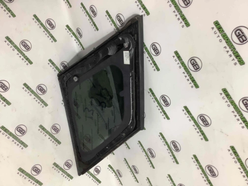 Стекло кузовное боковое правое 2397-126 Land Rover Range Rover Evoque L538  LR041856 
