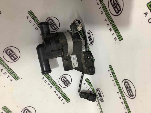 Насос водяного охлаждения 2397-153 Land Rover Range Rover Evoque L538  LR064320 
