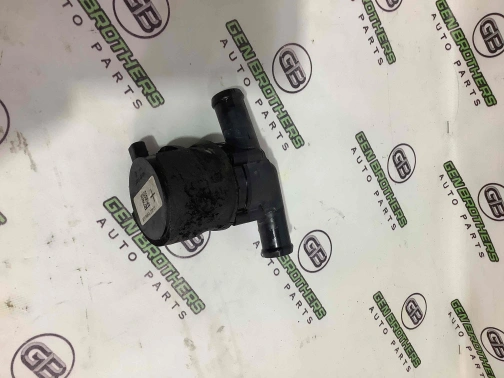 Насос водяного охлаждения 2397-176 Land Rover Range Rover Evoque L538  LR064320 