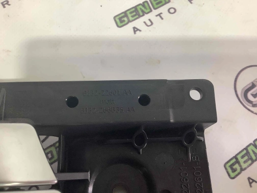 Ручка дверей салона (внутренняя), поручень 2397-261 Land Rover Range Rover Evoque L538  LR030564 