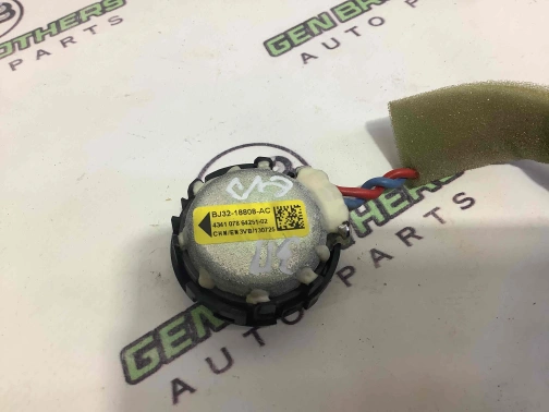 Динамик 2397-271 Land Rover Range Rover Evoque L538  LR025875 