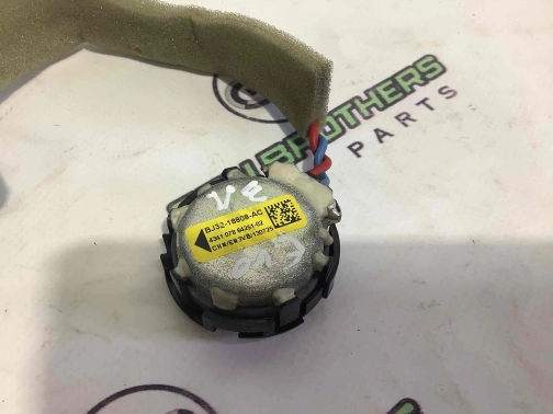 Динамик 2397-272 Land Rover Range Rover Evoque L538  LR025875 