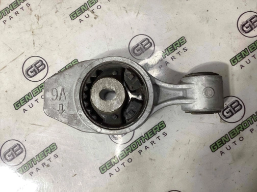 Подушка крепления двигателя 2540-026 Nissan Maxima A36  113504RA0A 