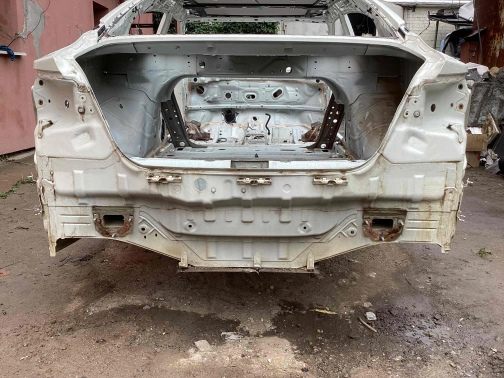 Задняя панель 2540-085 Nissan Maxima A36  791109DJ0A 
